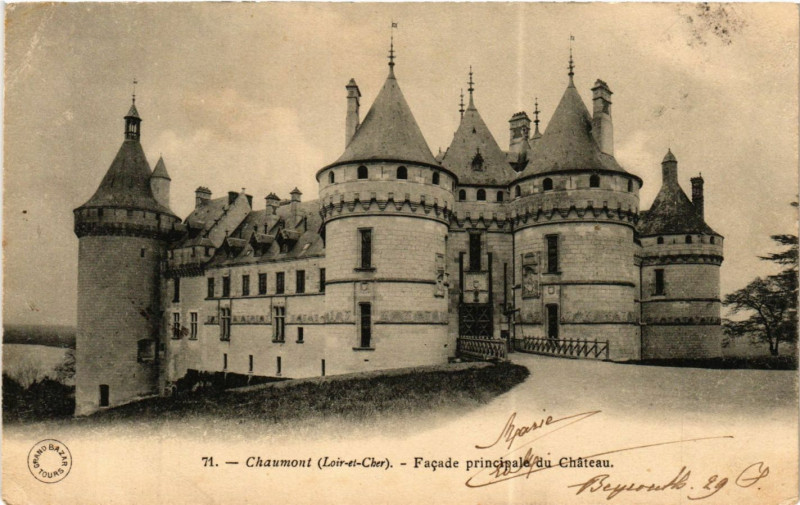 Carte postale ancienne Chaumont - (Loir-et-Cher) - Facade principale du Chateau