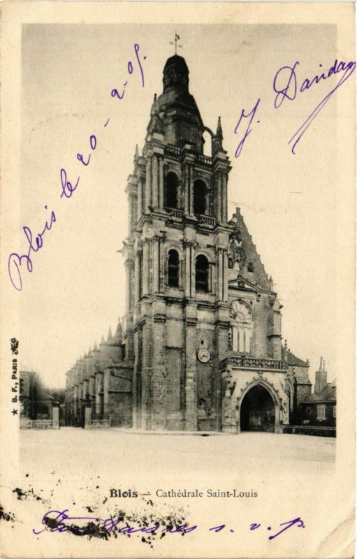 Carte postale ancienne Blois - Cathédrale St-Louis à Blois