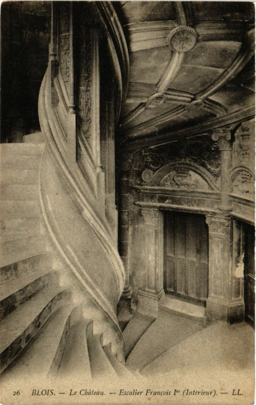 Carte postale ancienne Blois - Le Chateau - Escalier Francois Ier (Interieur) à Blois