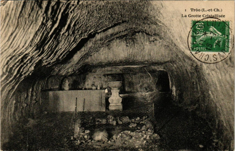 Carte postale ancienne Troo La Grotte Cristallisée à Troo