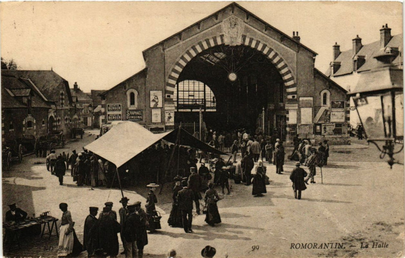Carte postale ancienne Romorantin - La Halle