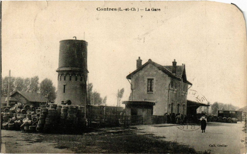 Carte postale ancienne Contres - La Gare