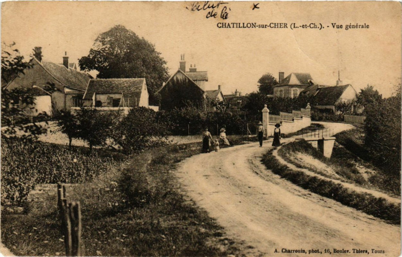 Carte postale ancienne Chatillon-sur-Cher - Vue générale à Châtillon-sur-Cher