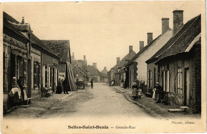 Carte postale ancienne Seiles-Saint-Denis - Grande-Rue