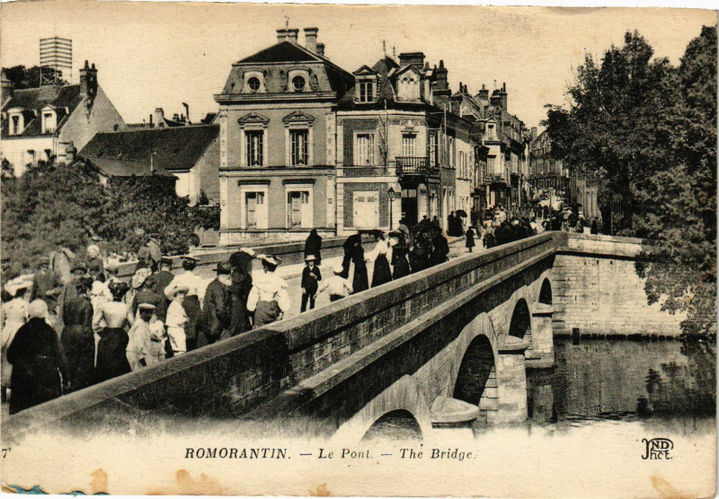 Carte postale ancienne Romorantin - Le Pont
