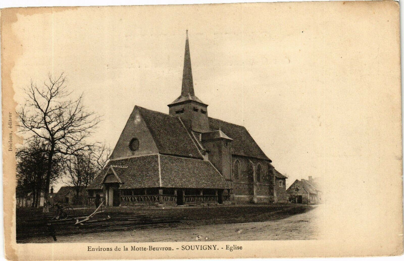 Carte postale ancienne Env. de la Motte-Beuvron - Souvigny - Eglise
