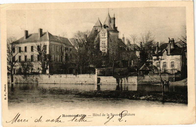 Carte postale ancienne Romorantin - Hotel de la Sous-Prefecture