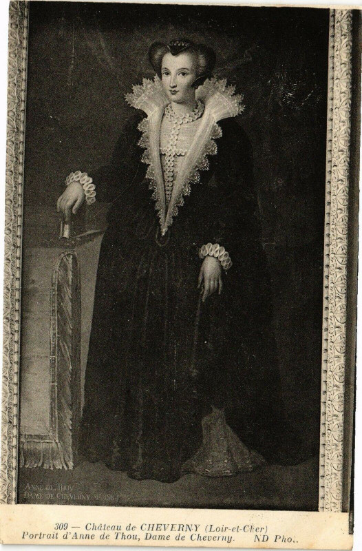 Carte postale ancienne Chateau de Cheverny-Portrait d'Anne de Thou-Dame de Cheverny à Cheverny