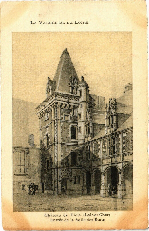 Carte postale ancienne Chateau de Blois-Entrée de la Salle des Etats à Blois