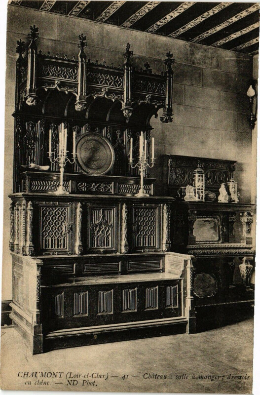 Carte postale ancienne Chaumont-Chateau-Salle a manger-dressoir eu chene