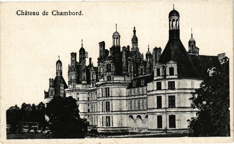 Carte postale ancienne Chateau de Chambord à Chambord