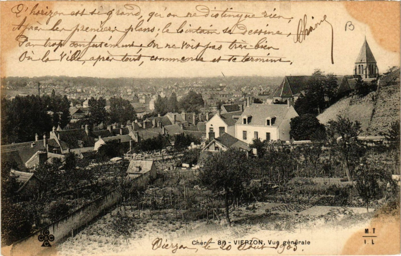 Carte postale ancienne Vierzon - Ecole Nationale - Vue générale à Vierzon