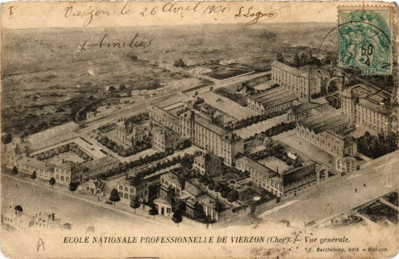 Carte postale ancienne Vierzon - Ecole Nationale Professionnelle - Vue générale à Vierzon