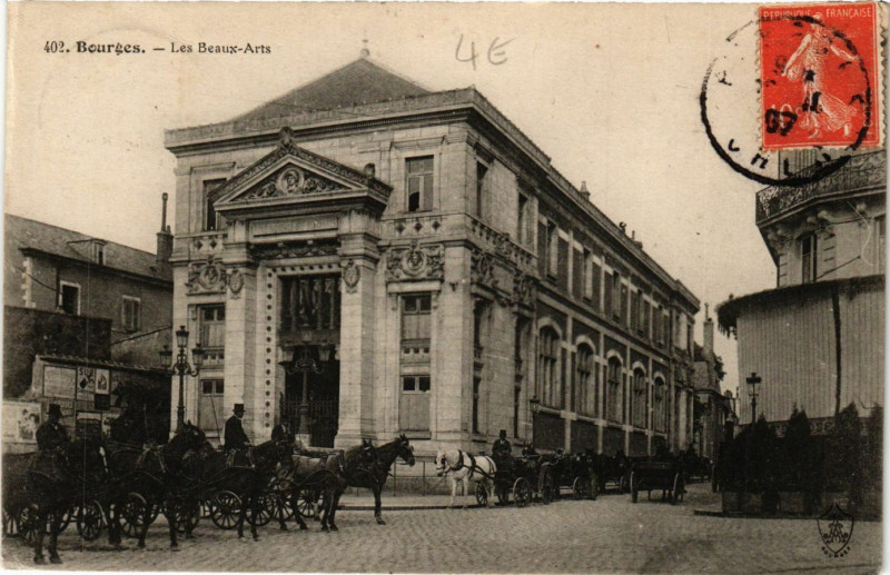 Carte postale ancienne Bourges - Les Beaux-Arts à Bourges