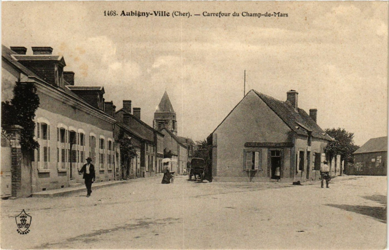 Carte postale ancienne Aubigny-Ville - Carrefour du Champ-de-Mars