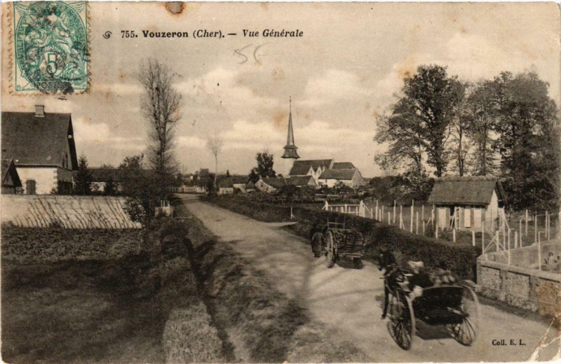 Carte postale ancienne Vouzeron Vue générale à Vouzeron