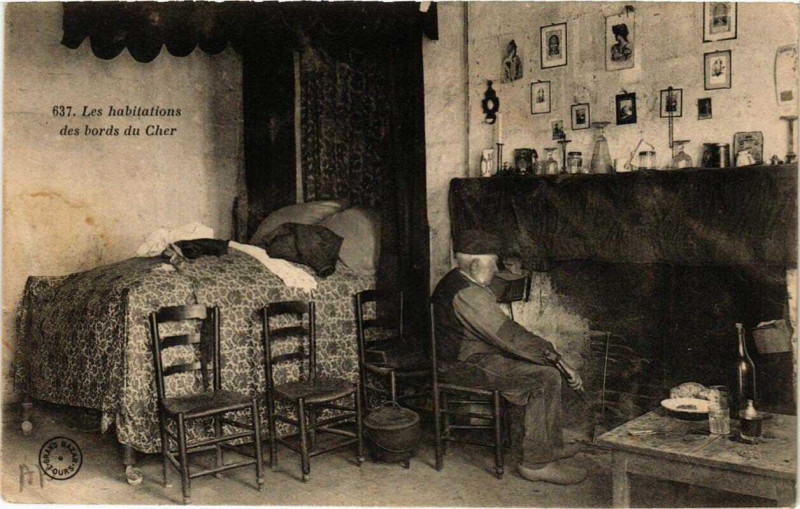 Carte postale ancienne Les habitations des bords du Cher