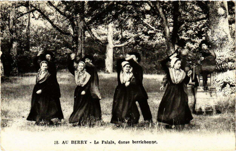 Carte postale ancienne Au Berry Le Palala, danse berrichonne