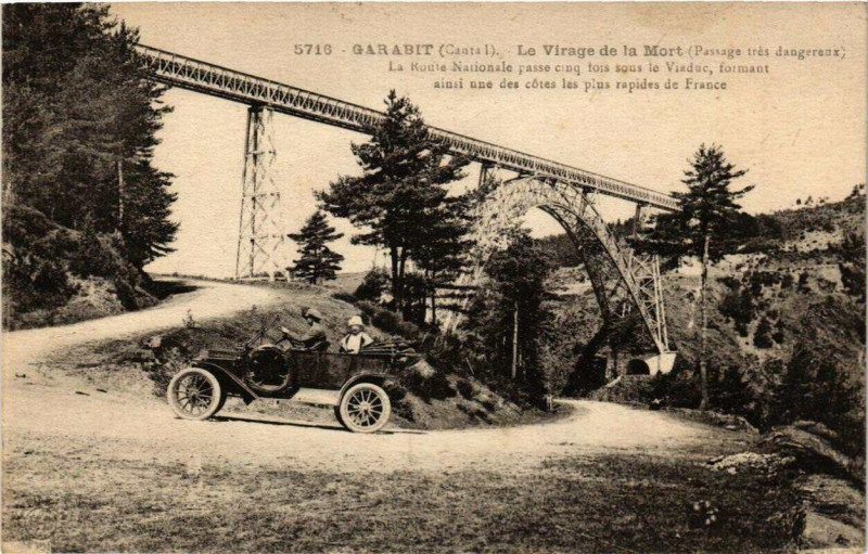 Carte postale ancienne Garabit Le Virage de la Mort