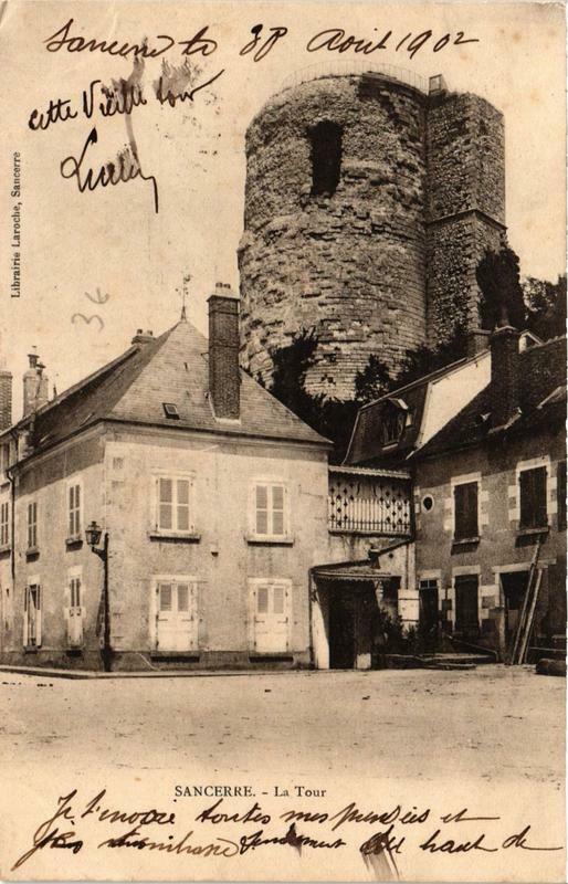 Carte postale ancienne Sancerre La Tour à Sancerre