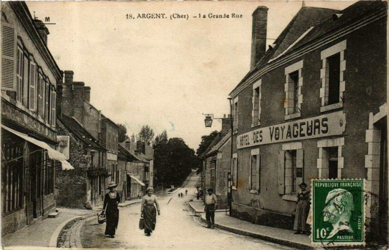 Carte postale ancienne Argent La Grande Rue