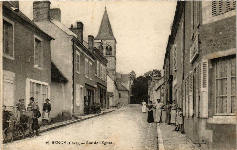 Carte postale ancienne Bengy Rue de Eglise