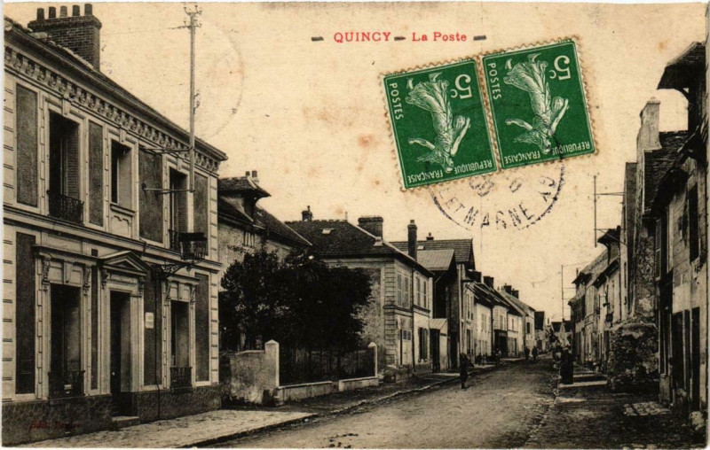 Carte postale ancienne Quincy (Dep.77) La Poste à Quincy