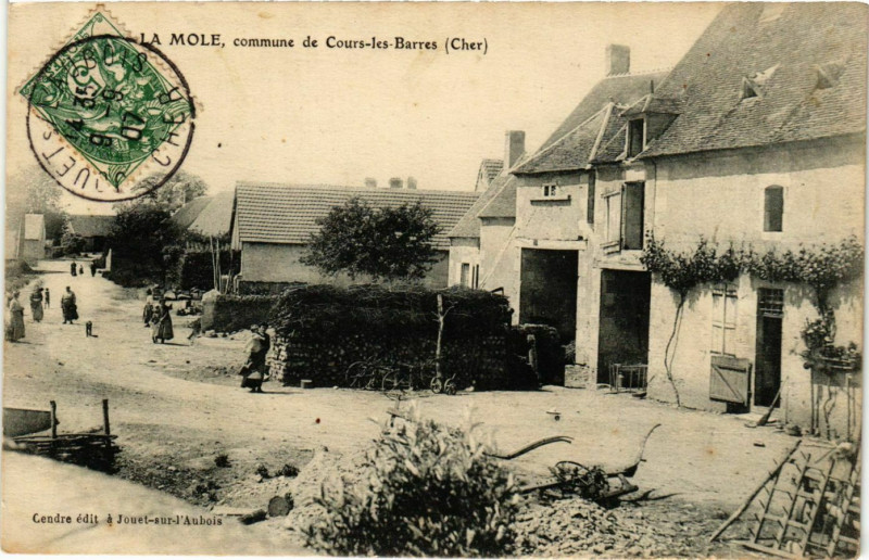 Carte postale ancienne La Mole commune de Cours-les-Barres à Cours-les-Barres
