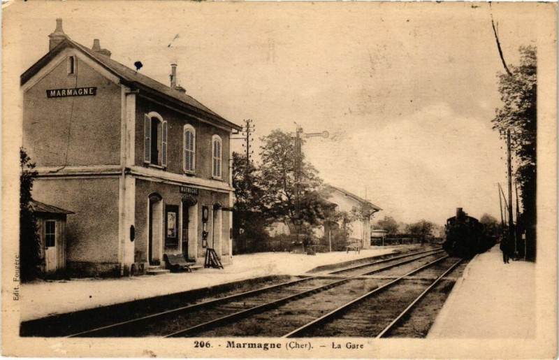 Carte postale ancienne Marmagne - La Gare à Marmagne