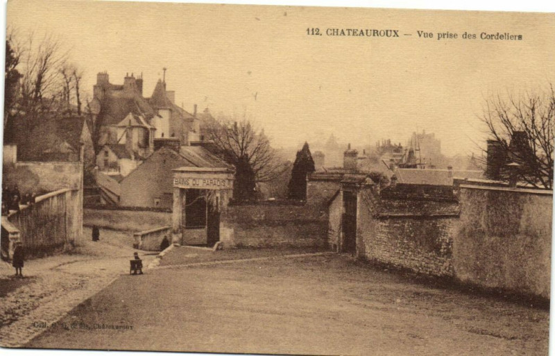 Carte postale ancienne Chateauroux - Vue prise des Cordeliere à Châteauroux