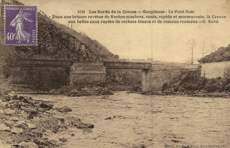 Carte postale ancienne Les Bords de la Creuse - Gargilesse - Le Pont Noir Dans une