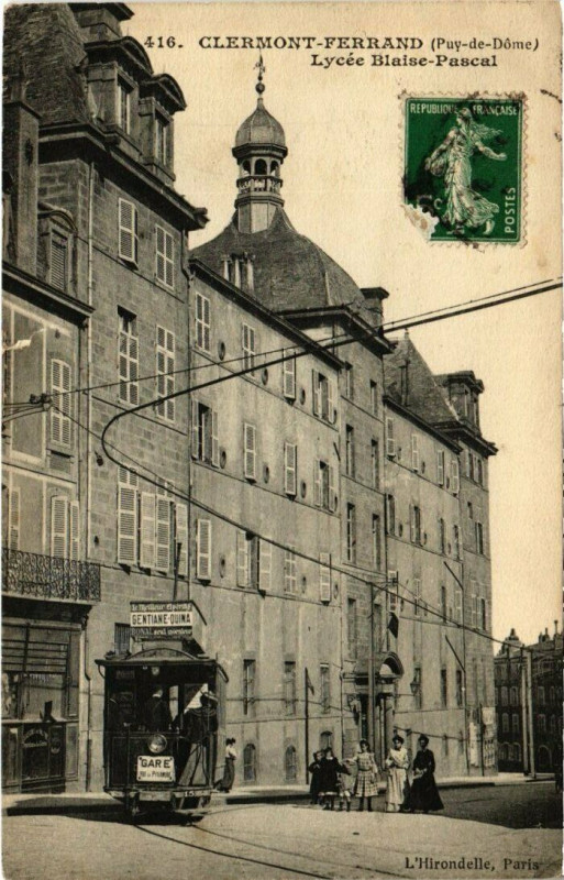 Carte postale ancienne Clermont-Ferrand - Lycée Blaise-Pascal à Clermont-Ferrand