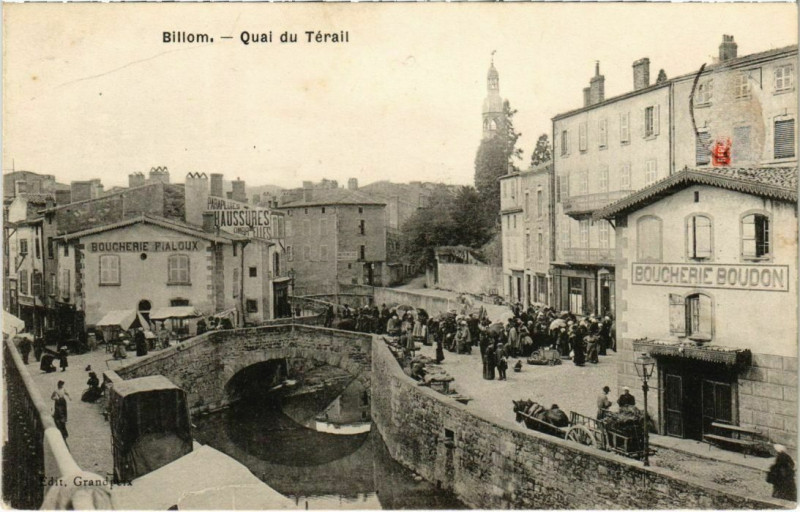 Carte postale ancienne Billom - Quai du Terail à Billom
