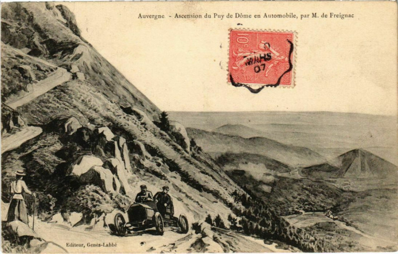 Carte postale ancienne Ascension du Puy-de-Dome en Automobile - M. de Freignac