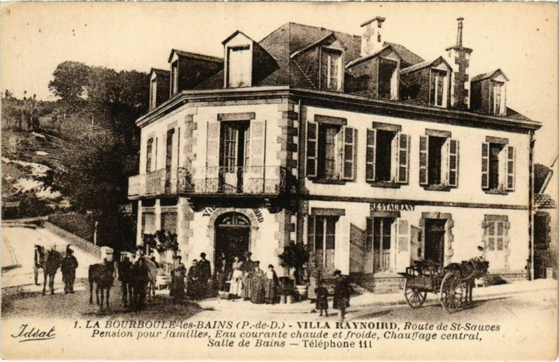 Carte postale ancienne La Bourboule - Villa Raynoird, Route de Saint-Sauves à La Bourboule