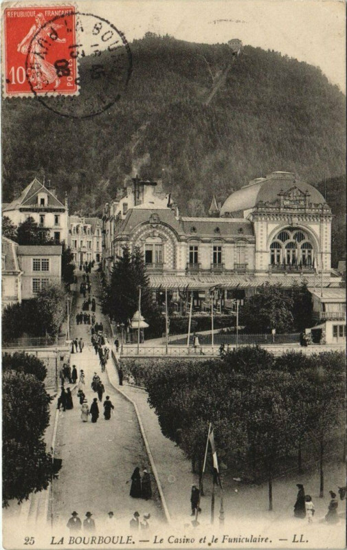 Carte postale ancienne Clermont-Ferrand Le Casino et le Funiculaire France à La Bourboule