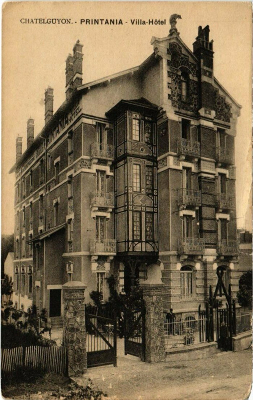 Carte postale ancienne Chatel-Guyon - Printania - Villa-Hotel à Châtel-Guyon
