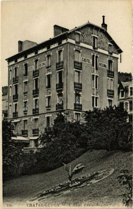 Carte postale ancienne Chatel-Guyon - Hotel Castel-Regina à Châtel-Guyon