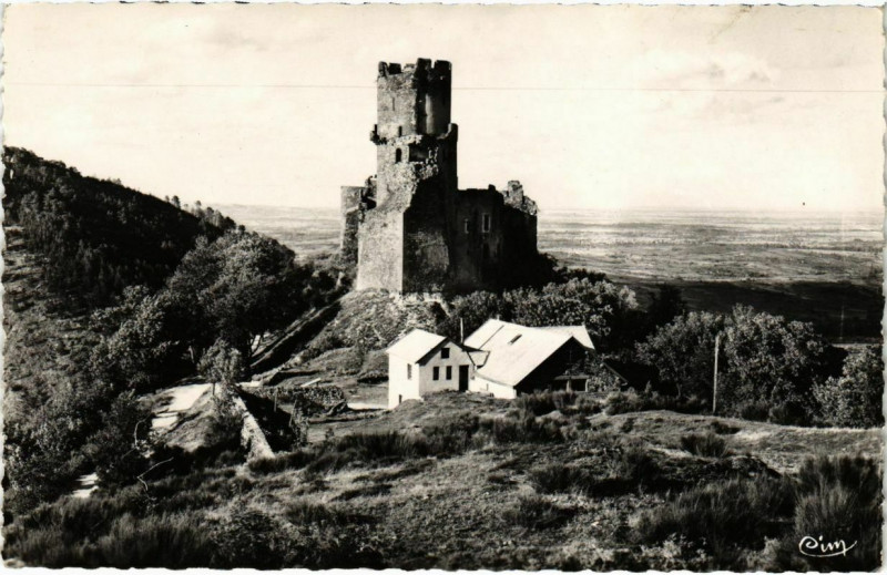 Carte postale ancienne Volvic - Le Chateau à Volvic
