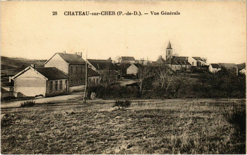 Carte postale ancienne Chateau-sur-Cher - Vue générale à Château-sur-Cher
