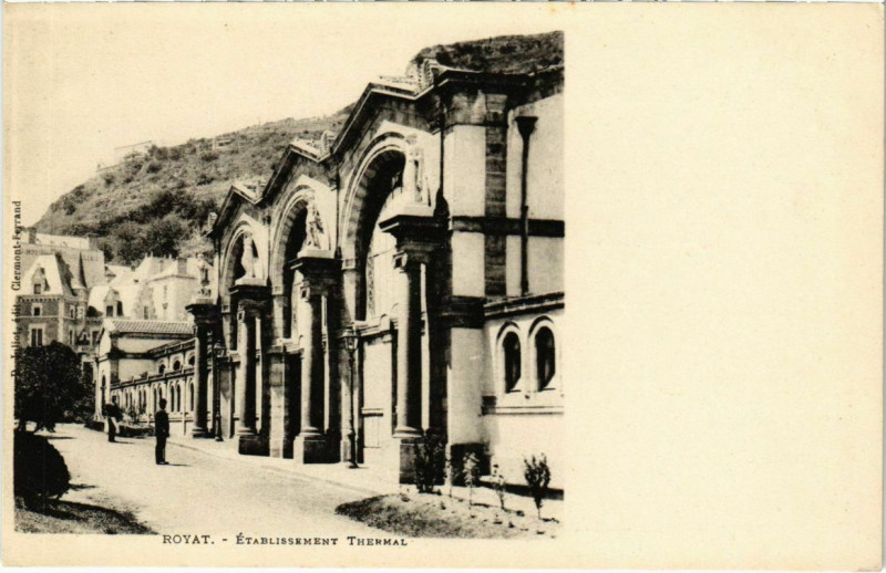 Carte postale ancienne Royat - Etabl. THERMal à Royat
