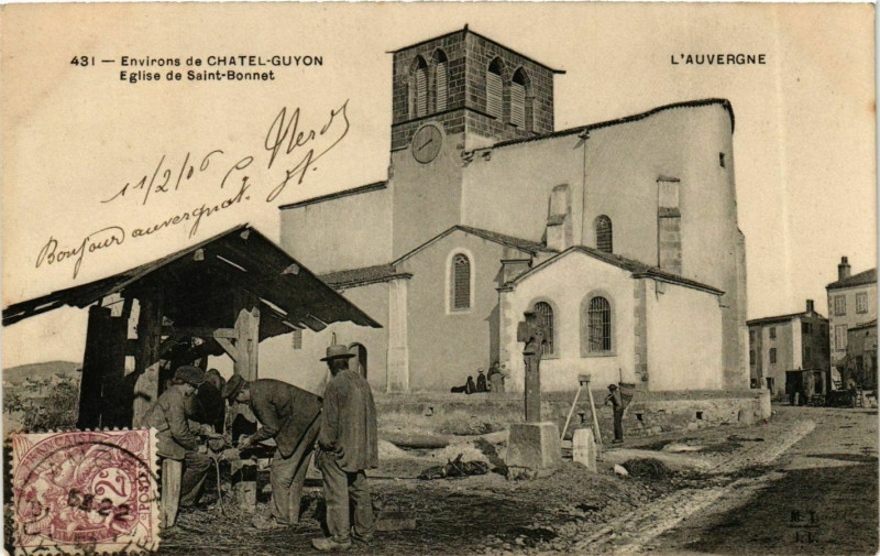 Carte postale ancienne Eglise de Saint-Bonnet