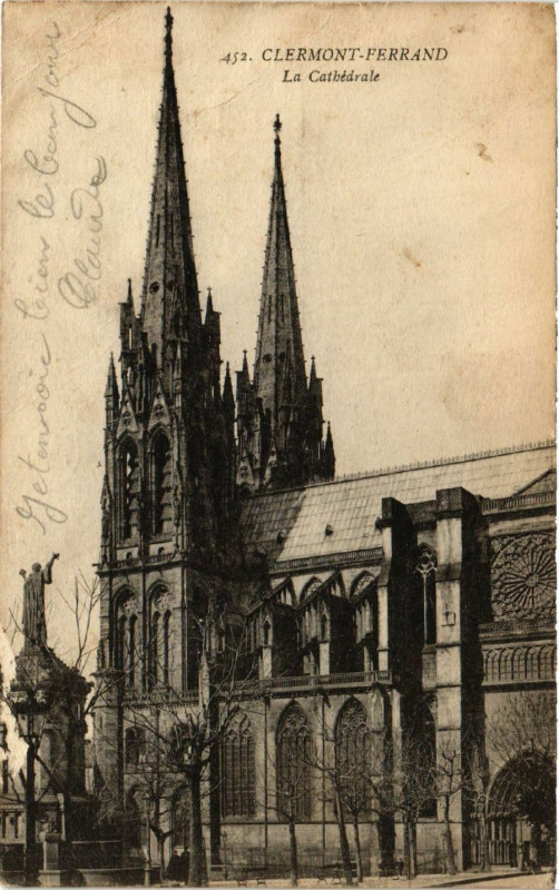Carte postale ancienne Clermont-Ferrand La Cathedrale à Clermont-Ferrand