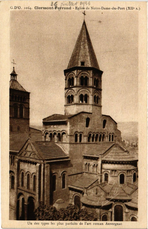 Carte postale ancienne Clermont-Ferrand Eglise N.-D. du Port à Clermont-Ferrand