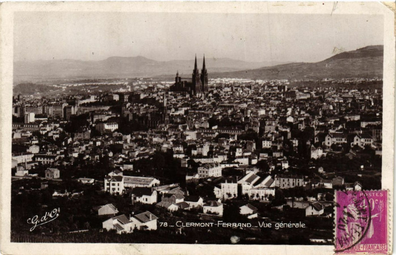 Carte postale ancienne Clermont-Ferrand Vue générale à Clermont-Ferrand