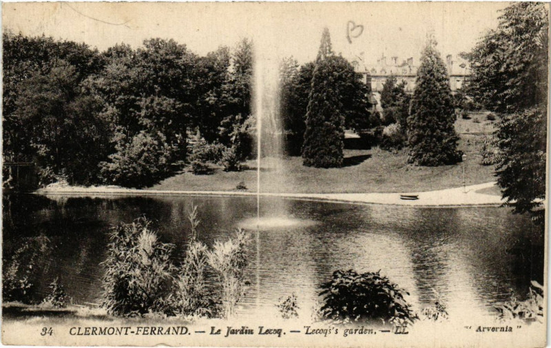 Carte postale ancienne Clermont-Ferrand Le Jardin Lecoq à Clermont-Ferrand