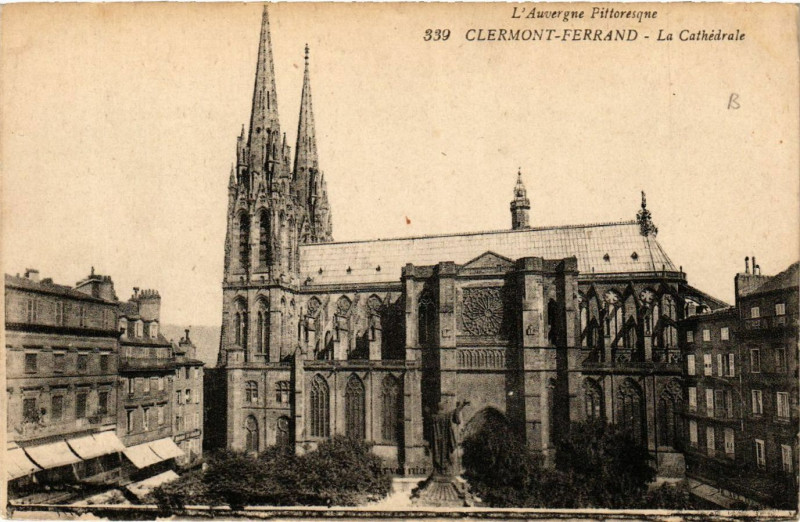 Carte postale ancienne Clermont-Ferrand La Cathedrale à Clermont-Ferrand
