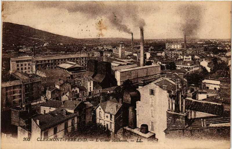 Carte postale ancienne Clermont-Ferrand l'Usine Michelin à Clermont-Ferrand