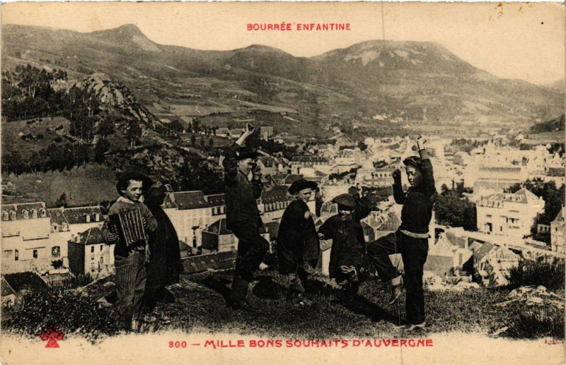 Carte postale ancienne Types Bourre Enfantine