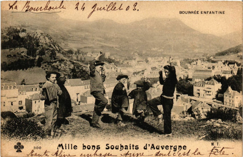 Carte postale ancienne Types Bourre Enfantine